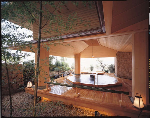 【富山県内発】 今行ける能登!和倉温泉「のと楽」に宿泊 最先端まで行く能登半島2日間3